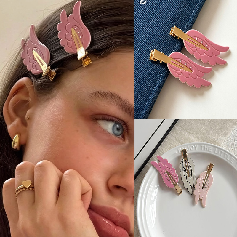 Women'S Vanity Accessories - 귀여운 날개 모양 헤어핀 재미있는 헤어